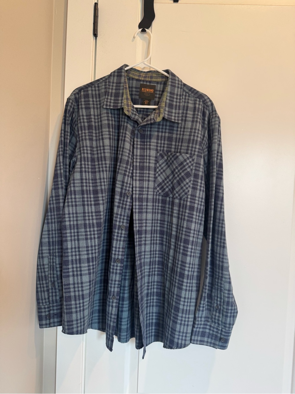 Redmond Men’s Blue Plaid Casual Button-Down Shirt
